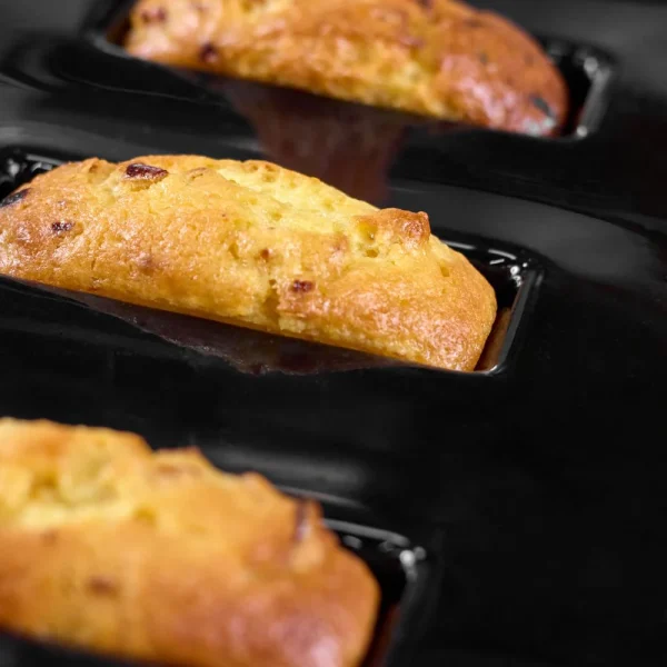 FB04_ada76eb8-b155-417f-bbe8-34a82f81f8a8.webp Cake